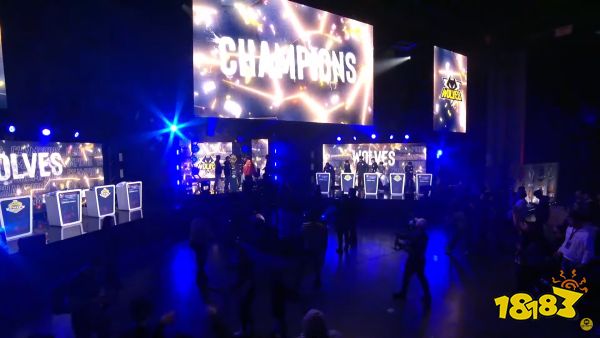 博弈论“颤抖手均衡”：如果考虑到对手有一定概率点错按钮，你的策略该如何调整？（博弈论中的颤抖手均衡：当对手可能手滑时，策略该如何调整？）